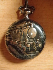 Alte Taschenuhr mit Motiv