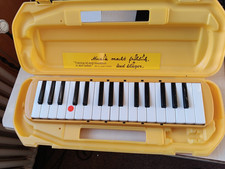 Melodion Sozuki, gelb mit Koffer