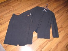 schöner 2Teiler Blazer+Rock