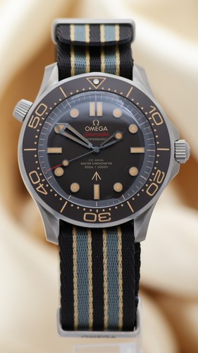 Omega seamaster diver - omega,