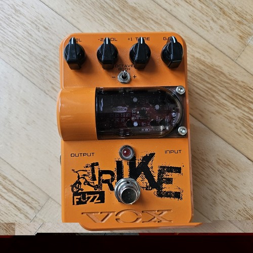 Vox trike fuzz - trike,