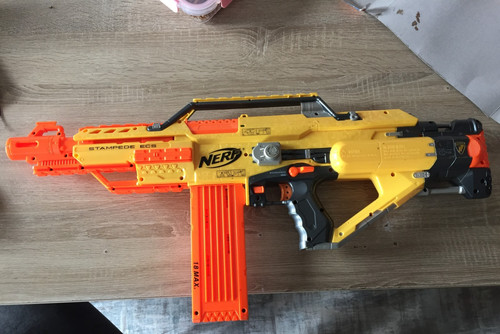 Nerf strike elite - elite, stampede