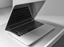 Apple Mac Book Pro 13"