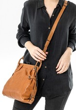 Aunts&Uncles Mrs. Tea Cake