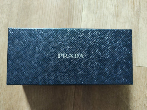 Prada geschenkbox wie neu - geschenkbox, -wie