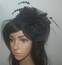 Fascinator Headpiece Brautschmuck Feder Feather Reifen Sinamay schwarz weiß