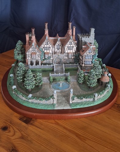 Retired vintage 1995 danbury - vintage,