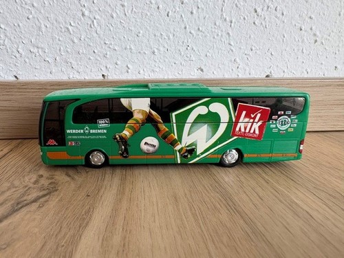 Mannschaftsbus werder bremen - mannschaftsbus,