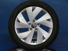 VW Golf 8 Winterreifen Winterräder Pirelli 205 50 17 Zoll original Felgen