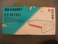 Original TONER/DEVELOPER  für