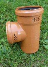 KG Rohr →Abzweig→125/100→ 90°→Dichtung i.O.