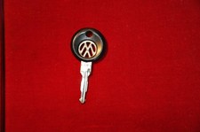 Alter Fahrzeugschlüssel für VW (Passat) - Original, mit Loch für Kette/Anhänger