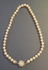 Akoya-Zuchtperlenkette mit