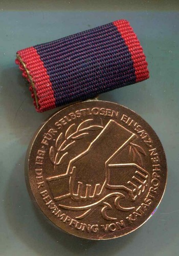 Ddr rettungsmedaille für - ddr,
