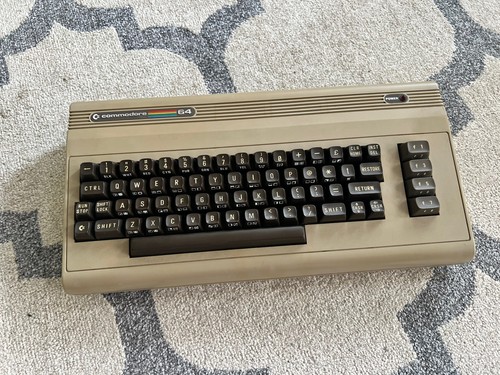 Commodore c64 brotkasten - c64,