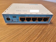 MikroTik Routerboard hEX RB750Gr3 OpenWRT installiert