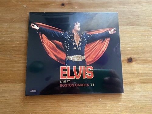 Elvis presley live at - presley, cd