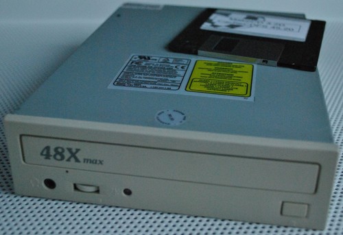 Cyberdrive 482d ide - 482d,