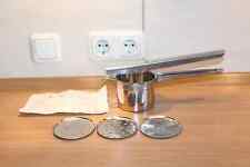 Neuwertige Kartoffel / Spätzle / Spagetti Eis Edelstahl Presse, 3 Einsätze