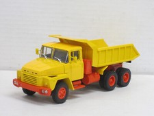 KRAZ / KRAS 251 Muldenkipp-LKW gelb Nasch Autoprom H782 russische Box 1:43 neu