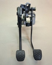 Fußhebelwerk Pedalwerk BMW E46, X3 E83, 2229128, Bremspedal, Kupplungspedal