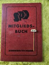 SPD Mitgliedsbuch & SPD Anstecknadel aus Gold 333 K