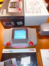 Märklin CS2  ArtNr: 60214  in OVP , mit 60 VA Transformator gebraucht 