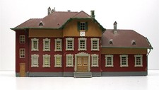 Spur H0 Fertigmodell Städtische Ziegelbau
