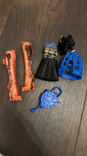 Monster high robecca steam - robecca,