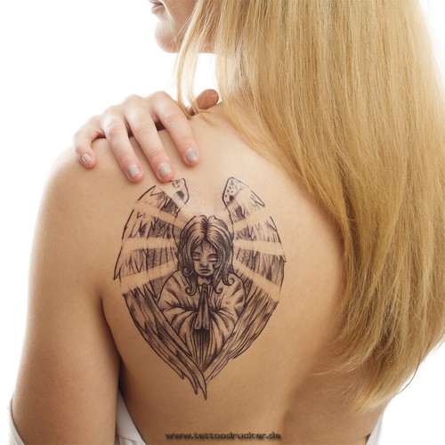 Engel tattoo betender - x,