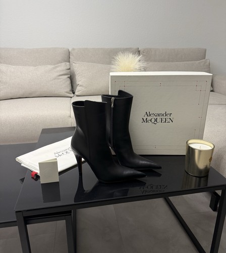 Alexander mcqueen - alexander,