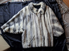 Nerzjacke Damen weiss/schwarz