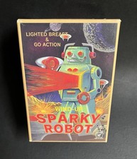 ICHIKO Japan Vintage Wind-Up Sparky Robot 5.5" Tall MIB NOS Very Rare!