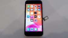 Apple iPhone 8 64GB A1905 schwarz grau Bastler defekt