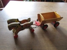 Pferdegespann Holz  der Firma