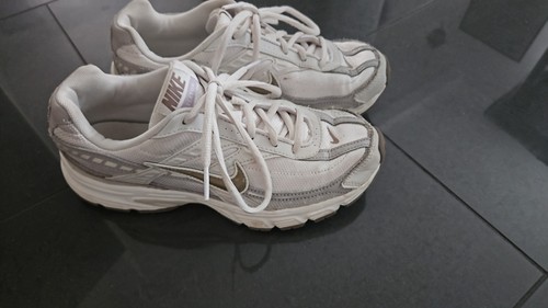 Nike initiator - nike,