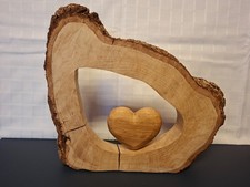 Baumscheibe, Holzscheibe, Eiche+Herz 2, Handarbeit, freistehend, H:32cm, B:36cm