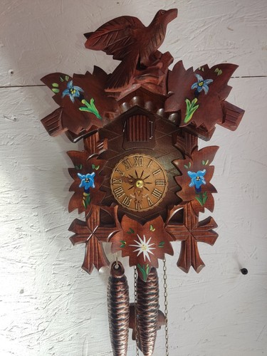 Kuckucksuhr mit - kuckucksuhr,
