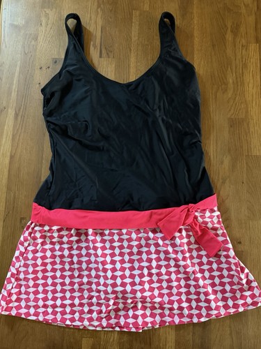 Schönes badekleid größe - in,