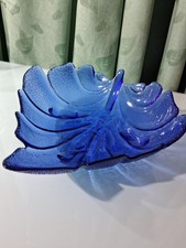 Glasschale Servierschale Obstschale Farbglas blau Blattform Neuwertig 