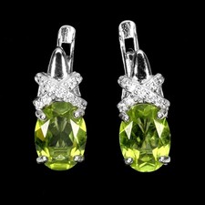 925 Sterlingsilber Ohrringe Ovaler Peridot 8x6 mm Natürlicher Edelstein Schmuck