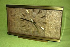 Schatz Quarz Tischuhr