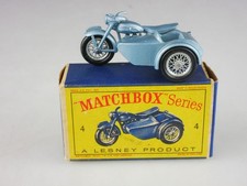 04c Triumph T110 & Side Car -