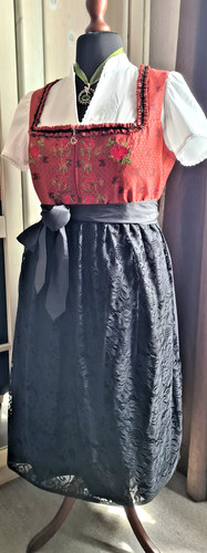 Sportalm dirndl tracht - 🌹sportalm,