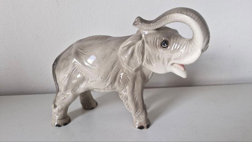 Antiker porzellan elefant - porzellan, von