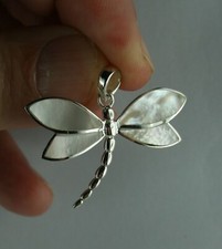 Sterling Silber Anhänger Libelle mit Muschel