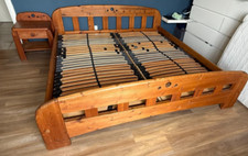 WASA Massivholzdoppelbett inkl. 2 Lattenroste u. 2 Nachtschränkchen
