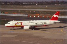 Dia D-ALTC Airbus A320-214 LTU Flugzeug 35mm ungerahmt O91-7-1