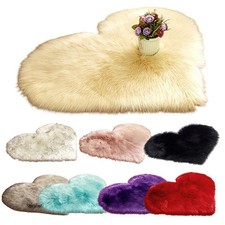 Eleganter Herzform Teppich