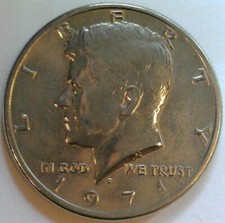1971 D Kennedy Half Dollar Clad Composition - Uncirculated - Ungraded
